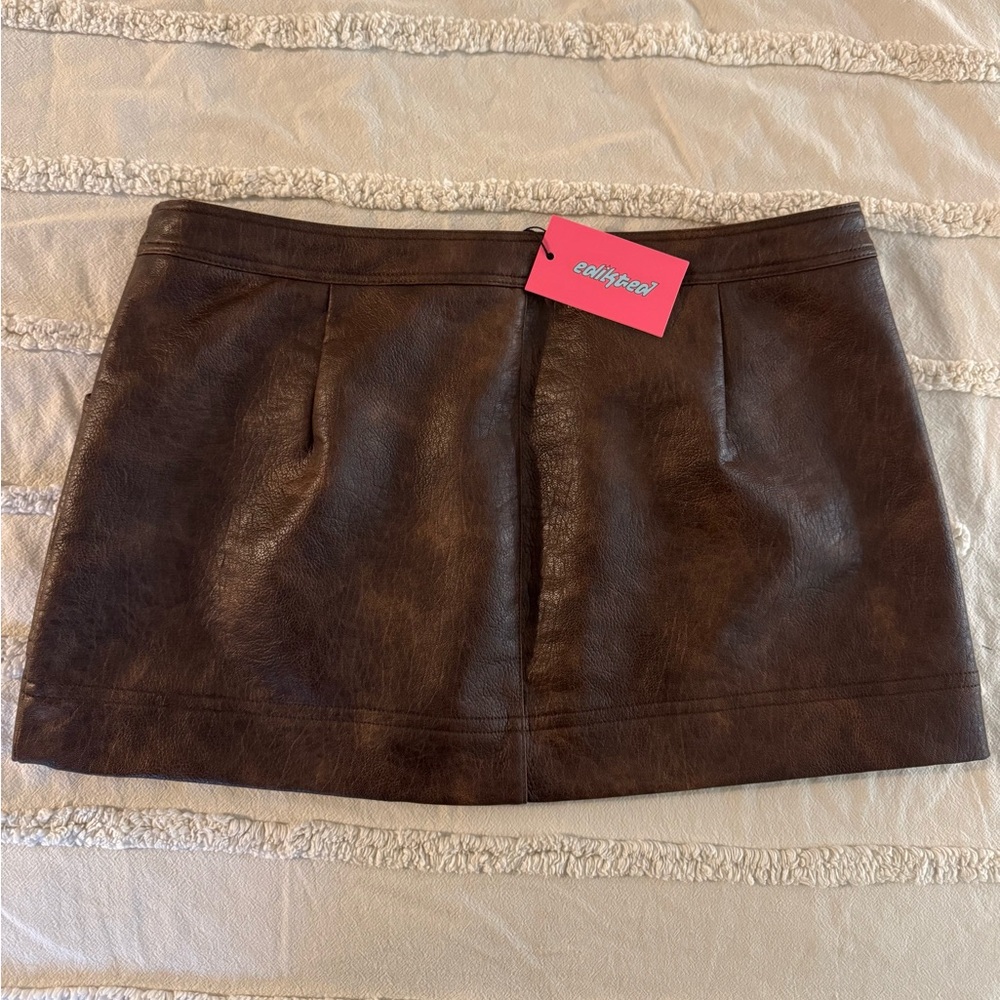 Edikted Brown Faux Leather Mini Skirt - Picture 2 of 5